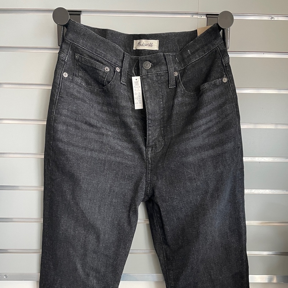 NWT The Momjean in Hillshore wash